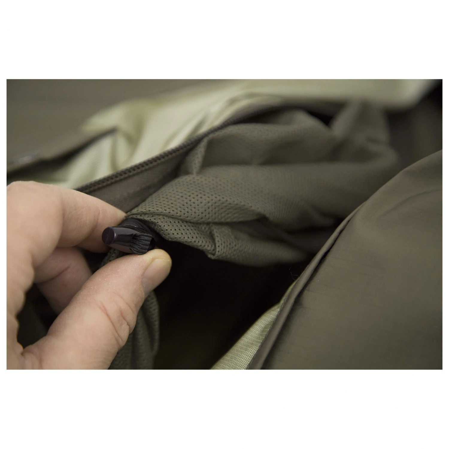 Carinthia Combat - Biwaksack 5 Carinthia Combat - Biwaksack – Bild 5