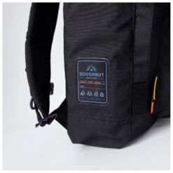 Doughnut Macaroon Large Happy Camper 18 - Daypack 13 Doughnut Macaroon Large Happy Camper 18 - Daypack -Outwell Deutschland Verkaufs-Shop doughnut macaroon large happy camper 18 daypack detail 5