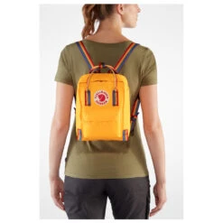 FJÄLLRÄVEN Kånken Rainbow Mini 7 - Daypack 19 FJÄLLRÄVEN Kånken Rainbow Mini 7 - Daypack -Outwell Deutschland Verkaufs-Shop fjaellraeven kaanken rainbow mini 7 daypack detail 5