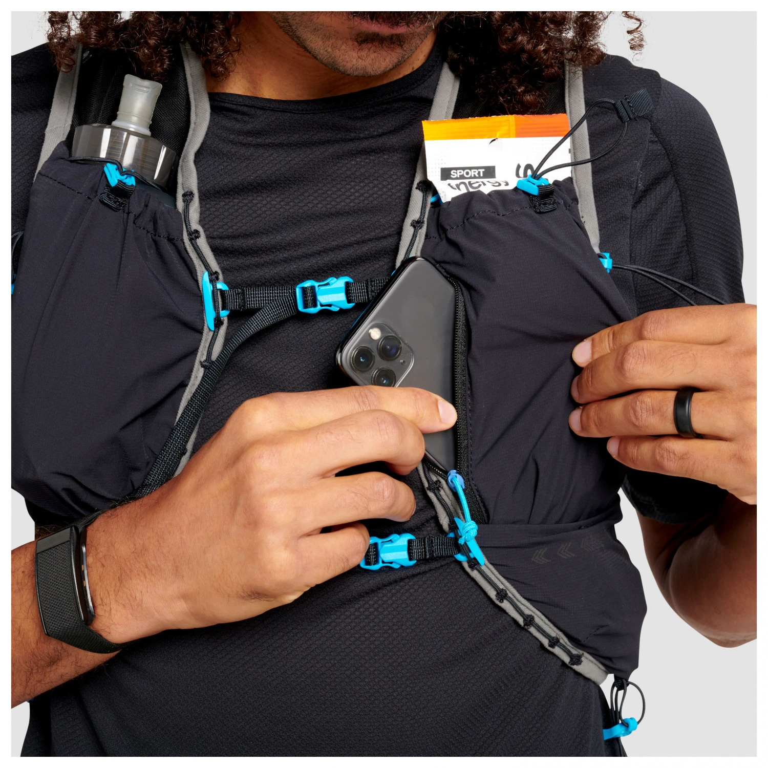 Ultimate Direction Race Vest 6.0 - Trailrunningrucksack 9 Ultimate Direction Race Vest 6.0 - Trailrunningrucksack – Bild 9